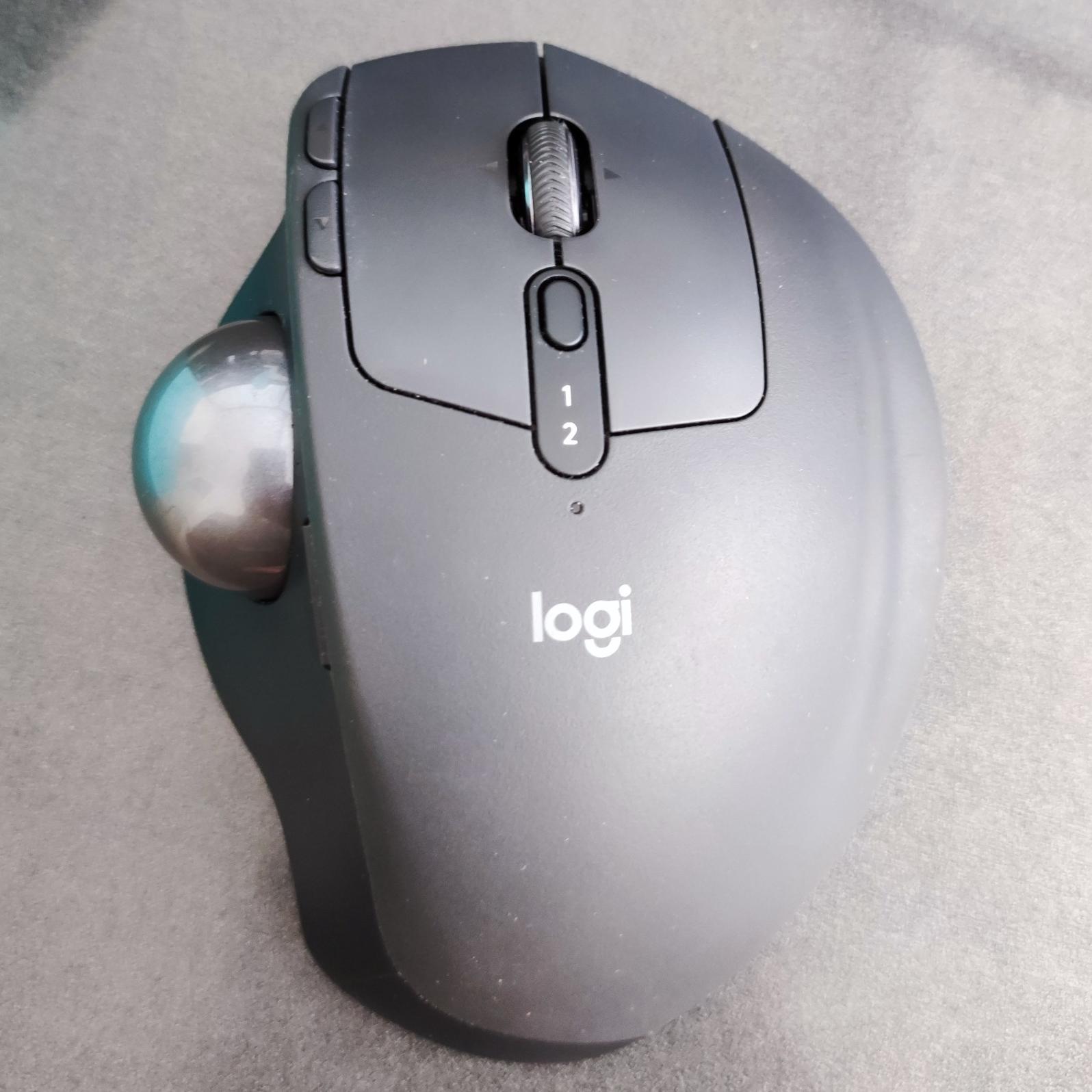 22310666_1694523928_144.jpg ماوس بیسیم Logitech MX ERGO با چرخ اسکرول دقیق - Image 1